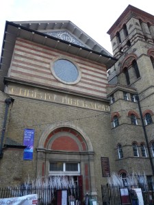 clerkenwell_holy_redeemer_exmouth_market151211_3