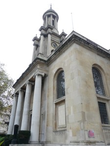 marylebone_road_holy_trinity151112_1