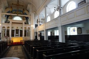 mayfair_grosvenor_chapel080514_3