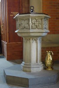 enfield_st_luke120914_3