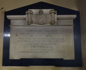 islington_holy_trinity_cloudesley_square141016_34