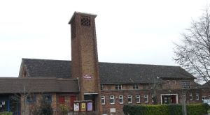 barking_christ_church_thames_view_estate210213_1