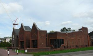 Barking_st_thomas_more260913_1