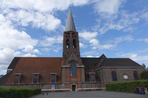 hampstead_garden_suburb_st_jude220814_