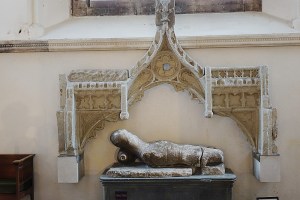 streatham_st_leonard051214_1