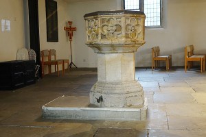 streatham_st_leonard051214_14