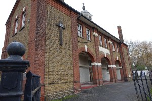herne_hill_ruskin_park_st_saviour070115_3