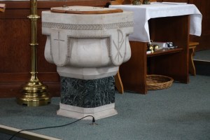 carshalton_holy_cross_rc240215_6