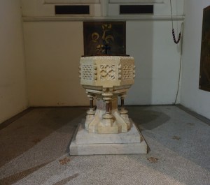 upper_tooting_holy_trinity201216_3