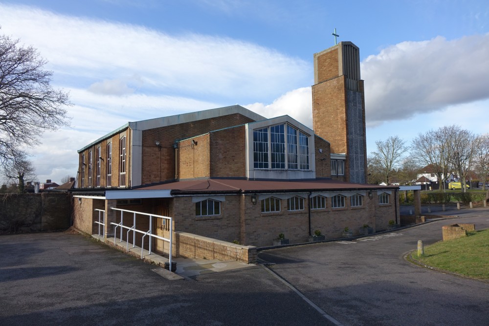 St James the Great, Lakeswood Road, Petts Wood (Roman Catholic