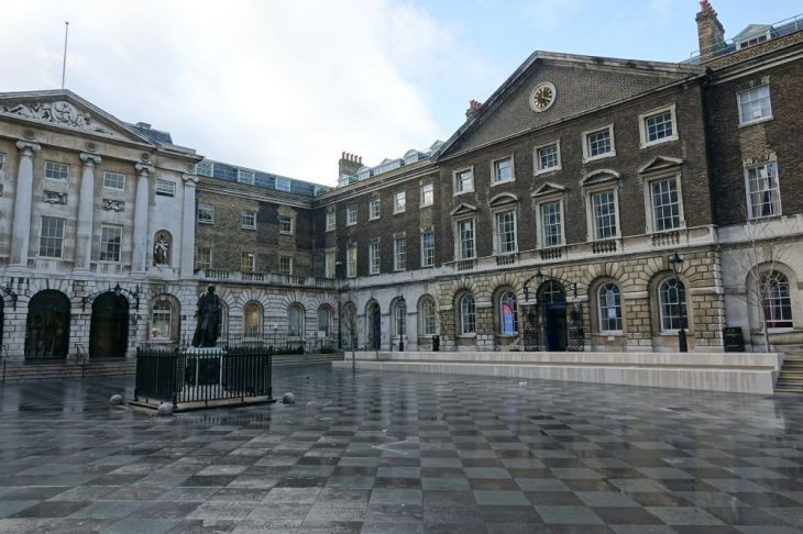 guy-s-hospital-chapel-st-thomas-street-southwark-london-churches-in